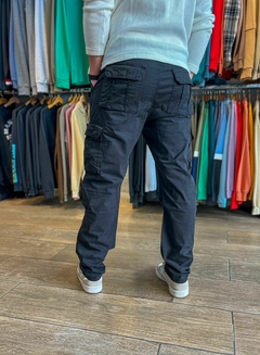 PANTALÓN NUT CARGO NEGRO - comprar online