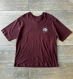 REMERA LOGO CIRCULAR