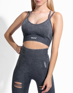 TOP RIPPED BLACK SEAMLESS - comprar online