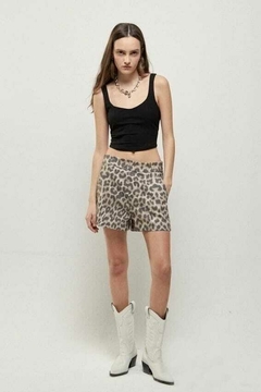 SHORT MIAMI LEOPARDO en internet