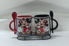 Canecas Mickey e Minie na internet