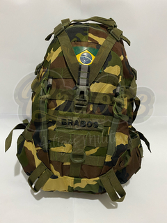 MOCHILA ASSAULT 40LTS - camuflado - comprar online