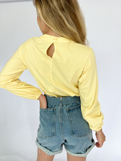 BLUSA TON | BUTTER YELLOW - loja online