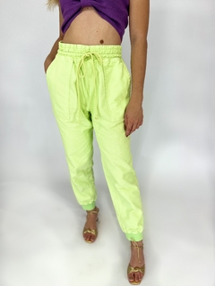 CALÇA JOGGER | VERDE LIMA - comprar online