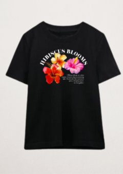 T-shirt Hibiscus Blooms