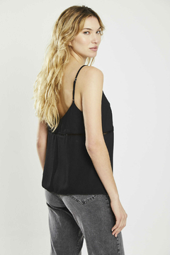 Musculosa Liesma (A25V0152) en internet