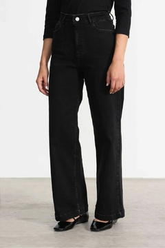 Wide Leg Black (05002741) - comprar online