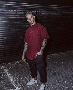 Remera Oversize Medusa bordo - comprar online