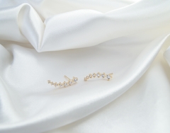 ear cuff delicado, eaar cuff perfeito, ear cuff com zircônias cristais 