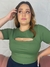 Cropped com recorte em folha plus size - comprar online