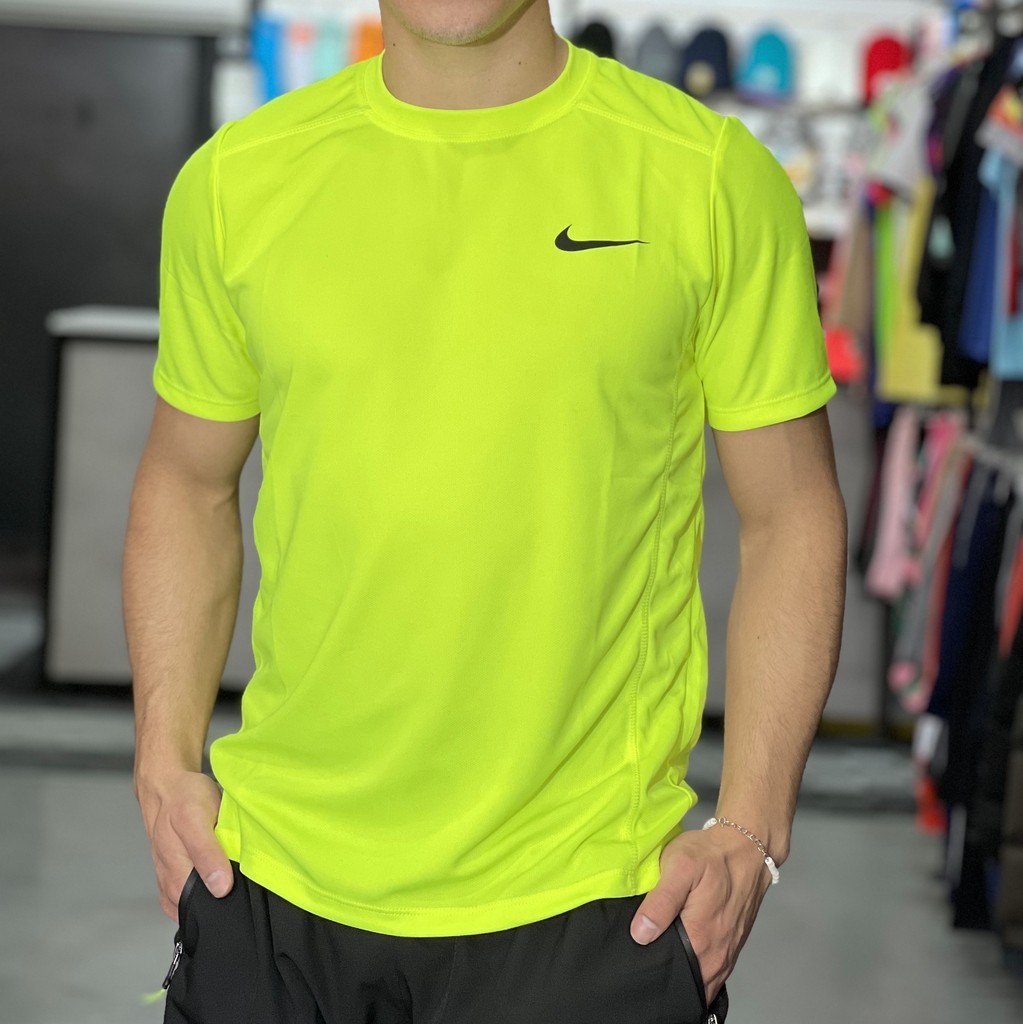 Remera Deportiva Nike Hombre - Comprar en DX REM