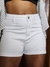 Shorts Branco com Brilho na internet