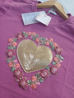 T-shirt [M] Coração ramo flores - bulicaflor