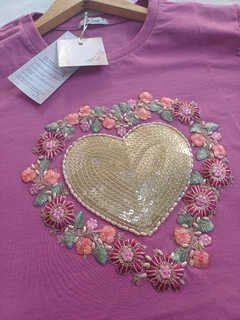 T-shirt [M] Coração ramo flores - comprar online