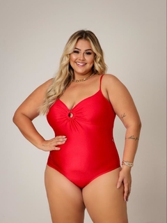 Maiô com Alça Plus Size na internet