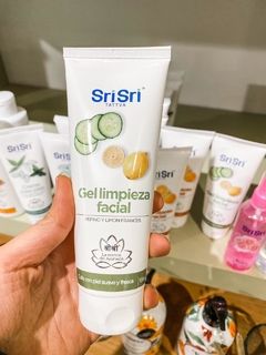 gel de limpieza facial