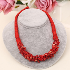 Collar Grueso Artesanal con Piedras de Coral en Color Rojo - comprar en línea