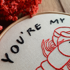 Quadro bastidor bordado - You're my lobster - Friends - loja online