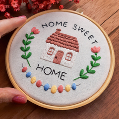 Quadro bastidor bordado - Home Sweet Home - loja online