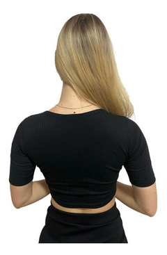 Blusa Cropped Decote Quadrado - comprar online