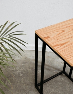 Mesa de arrime Lato - comprar online