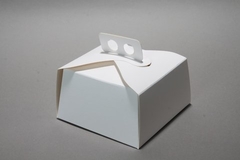 Caja Mini Maletín ( 12x12x7 cm )