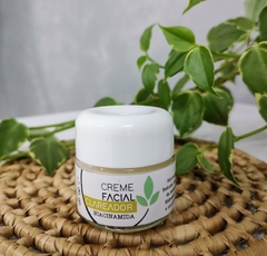 CREME FACIAL CLAREADOR com Niacinamida - comprar online