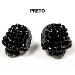 Brincos skull com pedras pretas 