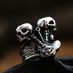 Anel Caveira Motociclista - ERMA Skull Moda & Decoração