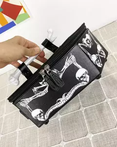 Bolsa de ombro punk gótica preta em couro PU - comprar online