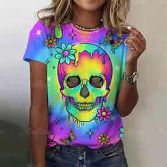 Camiseta feminina com estampa em 3D, manga curta e gola reforçada