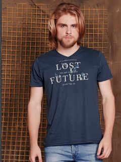 Camiseta Masculina gola V LOST Domínio Urbano 52305