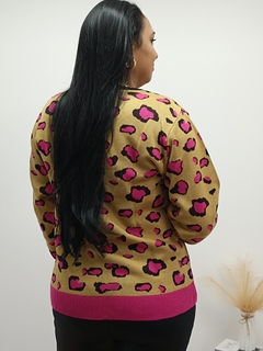 BLUSA DE ONCINHA PLUS SIZE - MARROM/PINK - Grondy Malhas