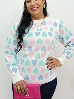 BLUSA ESTAMPA DE CORAÇÕES PLUS SIZE - BRANCO - Grondy Malhas