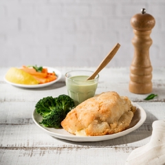 Milanesa de pollo rellena de roquefort y nueces. SIN TACC