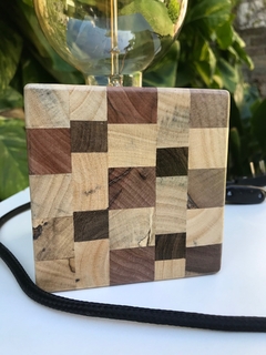 Lámpara cubo End Grain con cable negro - comprar online