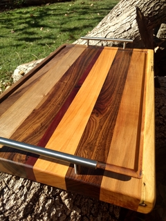 Tabla line grain con manijas - DM Diseños en Madera