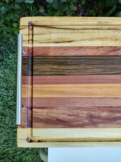 Tabla Line Grain con manijas - DM Diseños en Madera