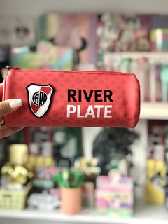 CARTUCHERA TUBO DE RIVER PLATE -MOOVING-