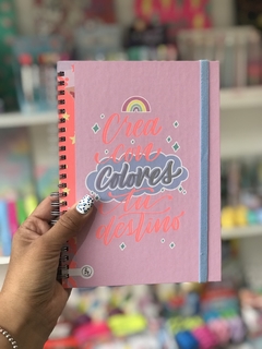 CUADERNO “CREA CON COLORES TU DESTINO” -RY PRODUCTOS-