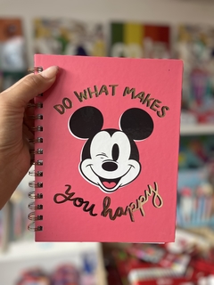 Cuaderno 16 x 21. Tapa dura. Hojas rayadas. Mickey Mouse - Do What Makes You Happy- Mooving