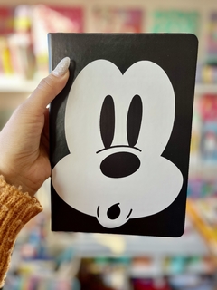 Cuaderno A5 Mickey Mouse. Rayado. Mooving