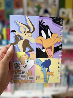 Cuaderno 16 x 21. Tapa dura. Hojas rayadas. Looney Tunes - Mooving- - comprar online