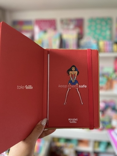 Imagen de Cuaderno Tapa Dura A5 Wonder Woman Mooving