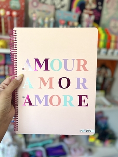 Cuaderno A4 Universitario 80 hojas Cuadriculadas -Amour, Amor, Amore- Mooving