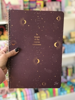 Cuaderno FW A4 Rayado. -Linea Magia Universo-