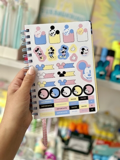 Agenda Mickey Mouse 2024 -Mooving- - comprar online