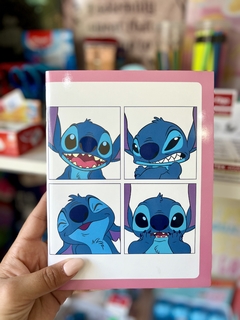 Cuaderno A5 Tapa Flexible Hojas Rayadas -Mooving Stich-