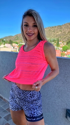 MUSCULOSA CORTA DRI-FIT ROSA FLUOR en internet