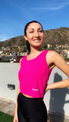 MUSCULOSA CORTA DRI-FIT MAGENTA - SporTif Mayorista